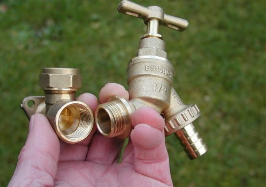 plumbing-1002152_1280